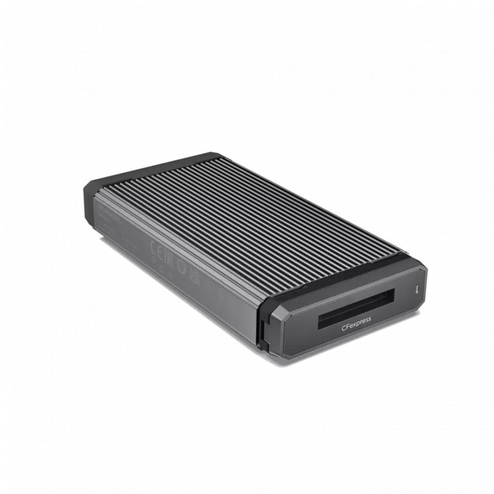 Sandisk PRO-READER CFexpress  Card Reader Black