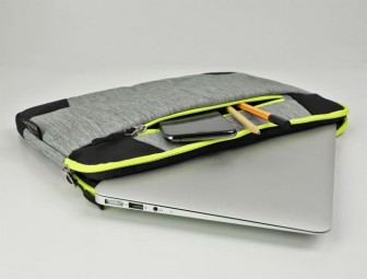 DeLock Bag for Laptops or Tablets for display sizes up to 13,3
