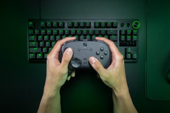 Razer Wolverine V3 Pro 8K PC Wireless Gamepad Black