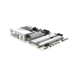 Sapphire PURE X870A WIFI 7