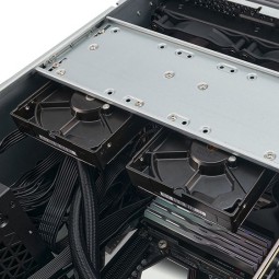 Silverstone RM44
