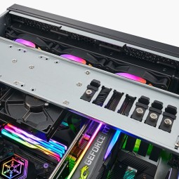 Silverstone RM44