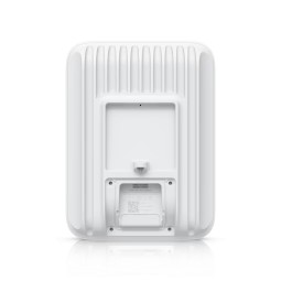 Ubiquiti UniFi 5G Max Outdoor