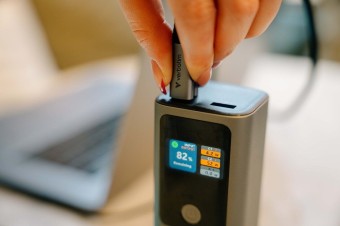 Verbatim Charge 'n' Go 27000mAh PowerBank Grey